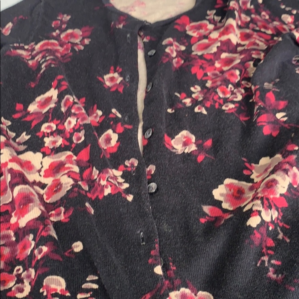 Sweater - Picture 2 of 2